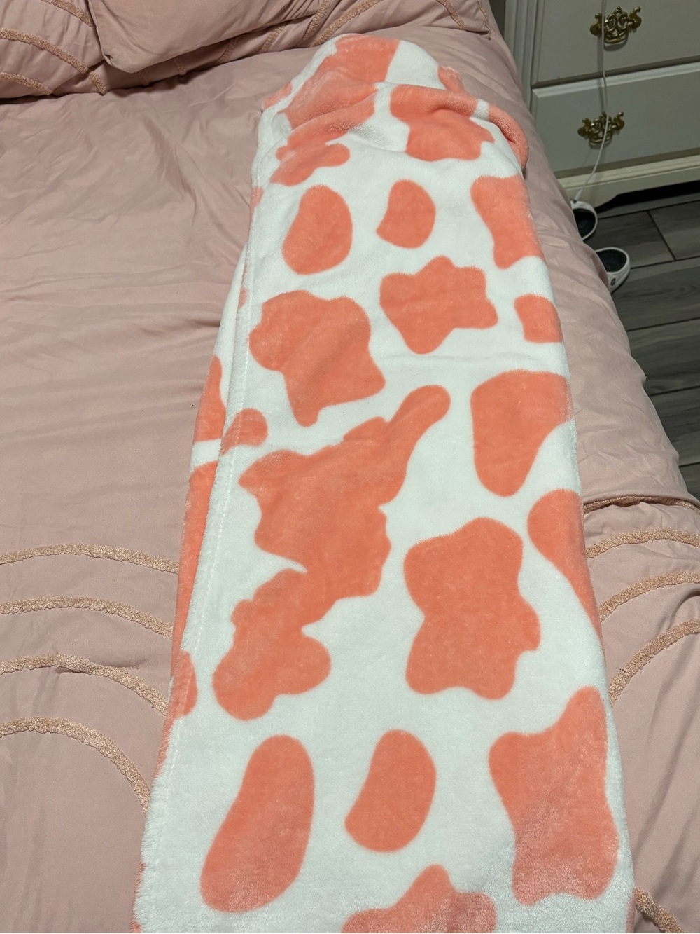 Plush Coral and White Cow Patterned Throw Blanket